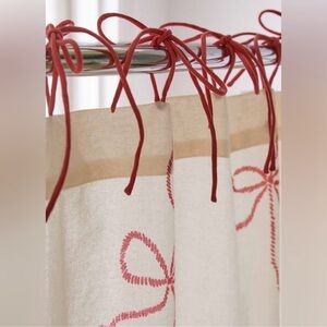 Elegant cream/Pink Ribbon Shower Curtain